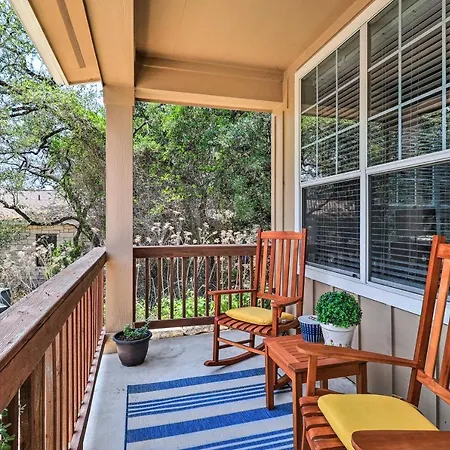 Lago Vista Waterside Retreat With Lake Access